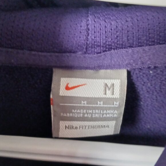 Nike Live Strong Sweatshirt - US Medium - Picture 2 of 3